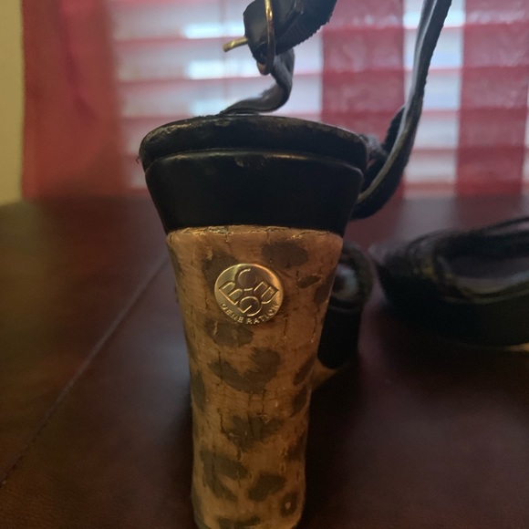 BCBGeneration - Picture 2 of 4